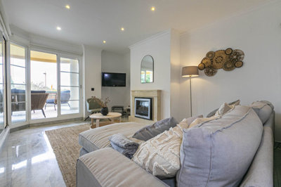 b98le8d7m9k3degpefzhs0lif8u4xzvzhwxtmggyekxx9