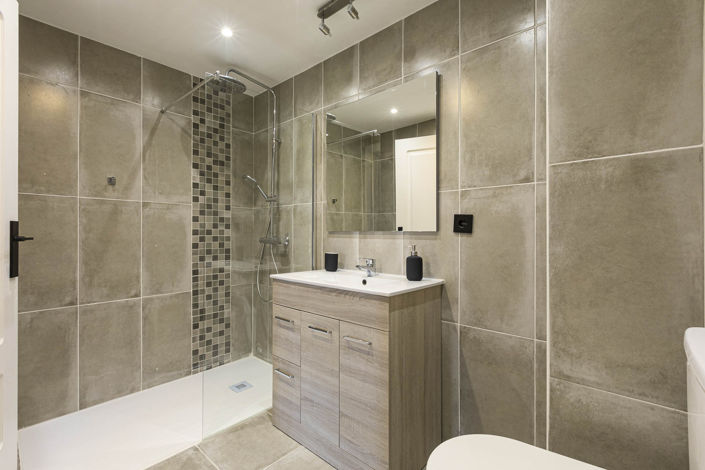 Image No.31-2 Bed Apartment for sale