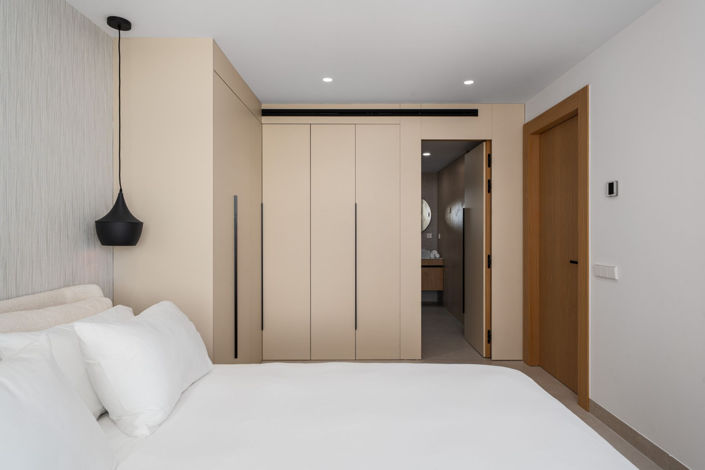 Image No.13-3 Bed Apartment for sale