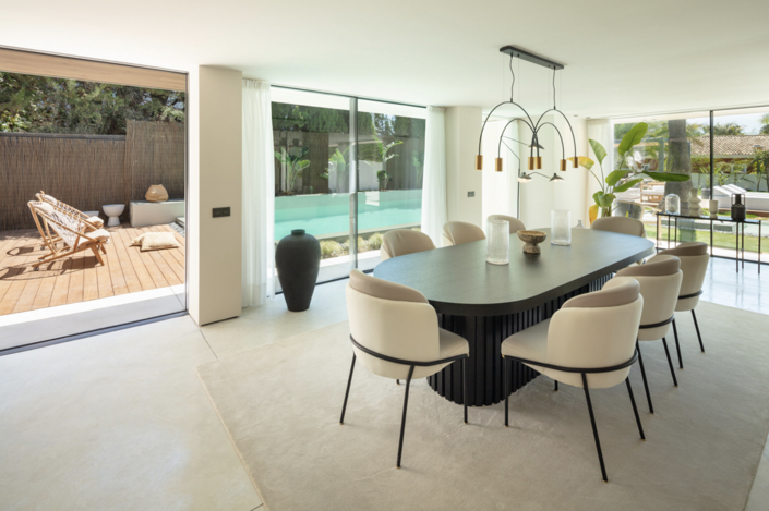 Image No.9-4 Bed Villa for sale