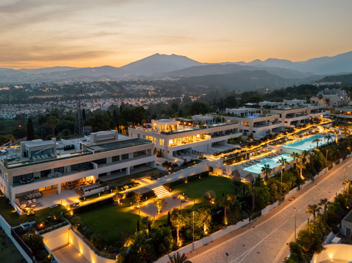 Image No.47-4 Bed Property for sale