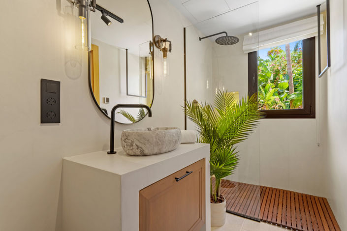 Image No.33-6 Bed Villa for sale