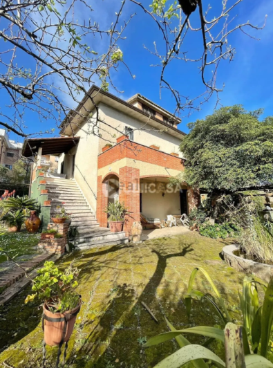 Image No.4-Villa de 9 chambres à vendre à Velletri