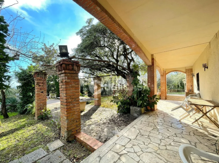 Image No.6-Villa de 9 chambres à vendre à Velletri